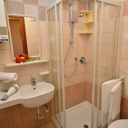 Hotel Amba Alagi *